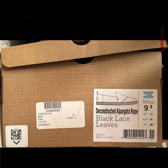 TOMS Lace Alpargata, sizes 8.5 & 10 only - Picture 8 of 8